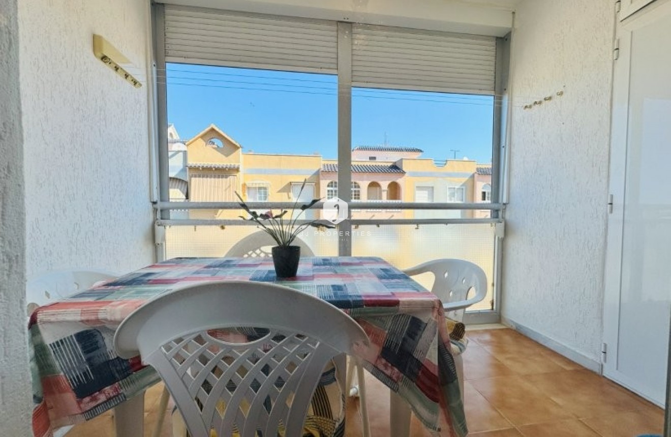 Tweedehands - Appartement / flat -
La Mata - Costa Blanca