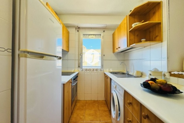 Tweedehands - Appartement / flat -
La Mata - Costa Blanca