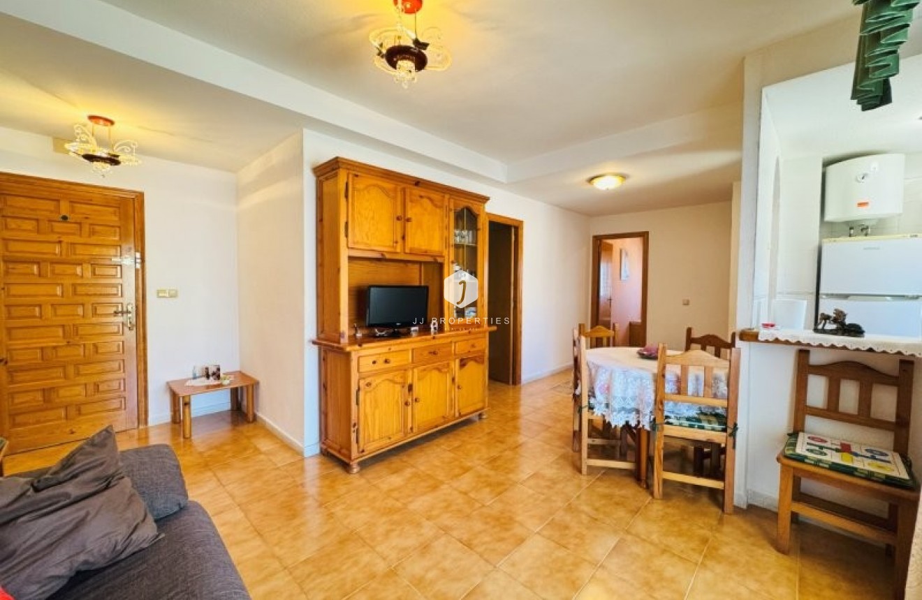 Tweedehands - Appartement / flat -
La Mata - Costa Blanca