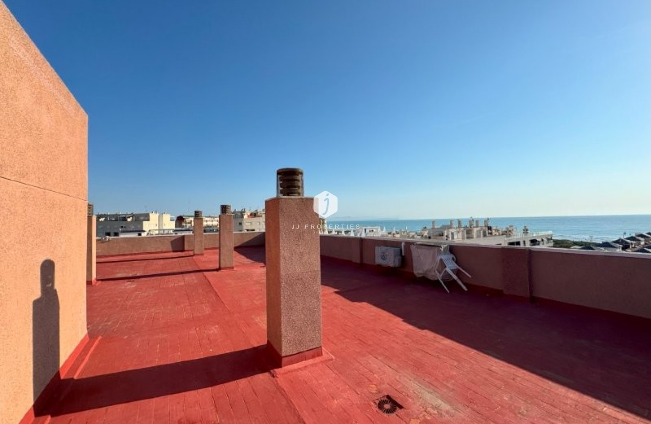 Tweedehands - Appartement / flat -
La Mata - Costa Blanca