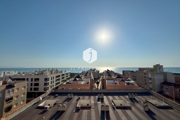 Tweedehands - Appartement / flat -
La Mata - Costa Blanca