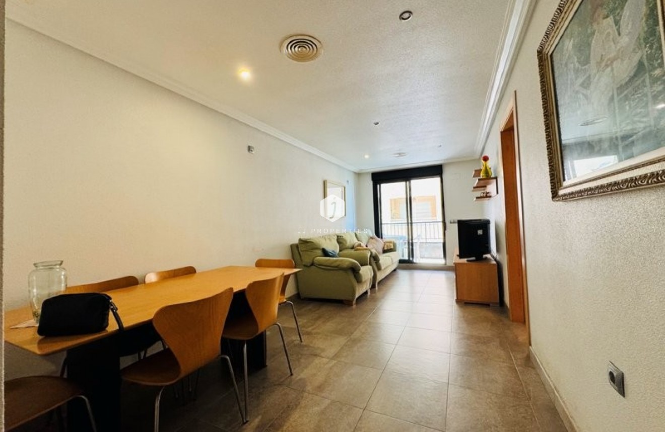 Tweedehands - Appartement / flat -
La Mata - Costa Blanca