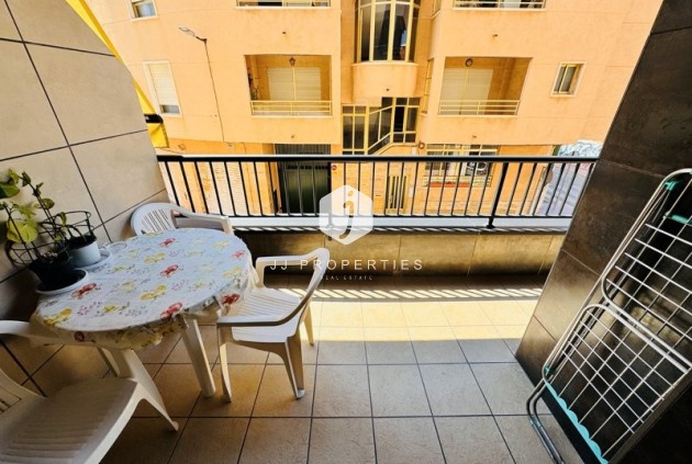 Tweedehands - Appartement / flat -
La Mata - Costa Blanca