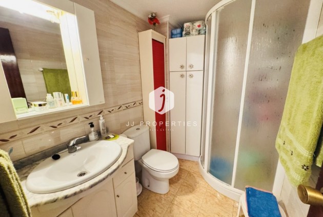 Aus zweiter Hand - Wohnung -
La Mata - Costa Blanca