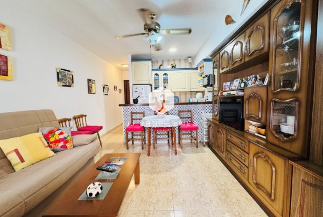 Aus zweiter Hand - Wohnung -
La Mata - Costa Blanca