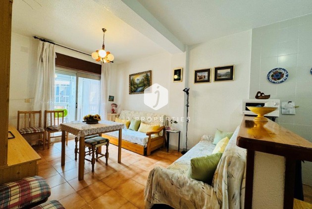 Tweedehands - Appartement / flat -
La Mata - Costa Blanca