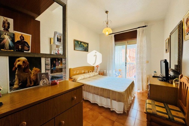 Tweedehands - Appartement / flat -
La Mata - Costa Blanca