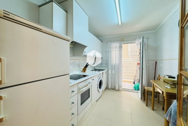 Tweedehands - Appartement / flat -
La Mata - Costa Blanca