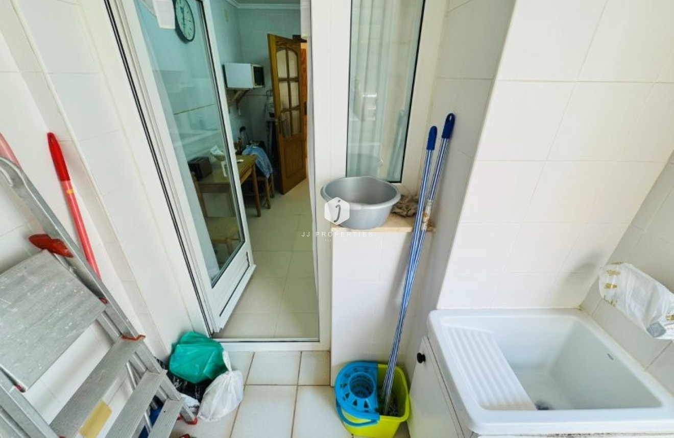 Tweedehands - Appartement / flat -
La Mata - Costa Blanca