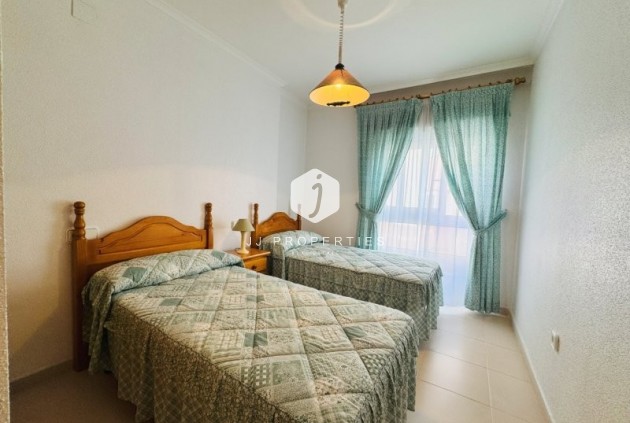 Tweedehands - Appartement / flat -
La Mata - Costa Blanca