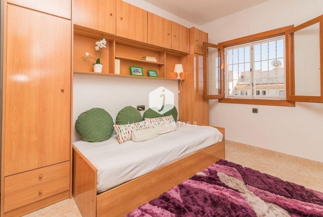 Tweedehands - Chalet -
Orihuela Costa - Playa Flamenca