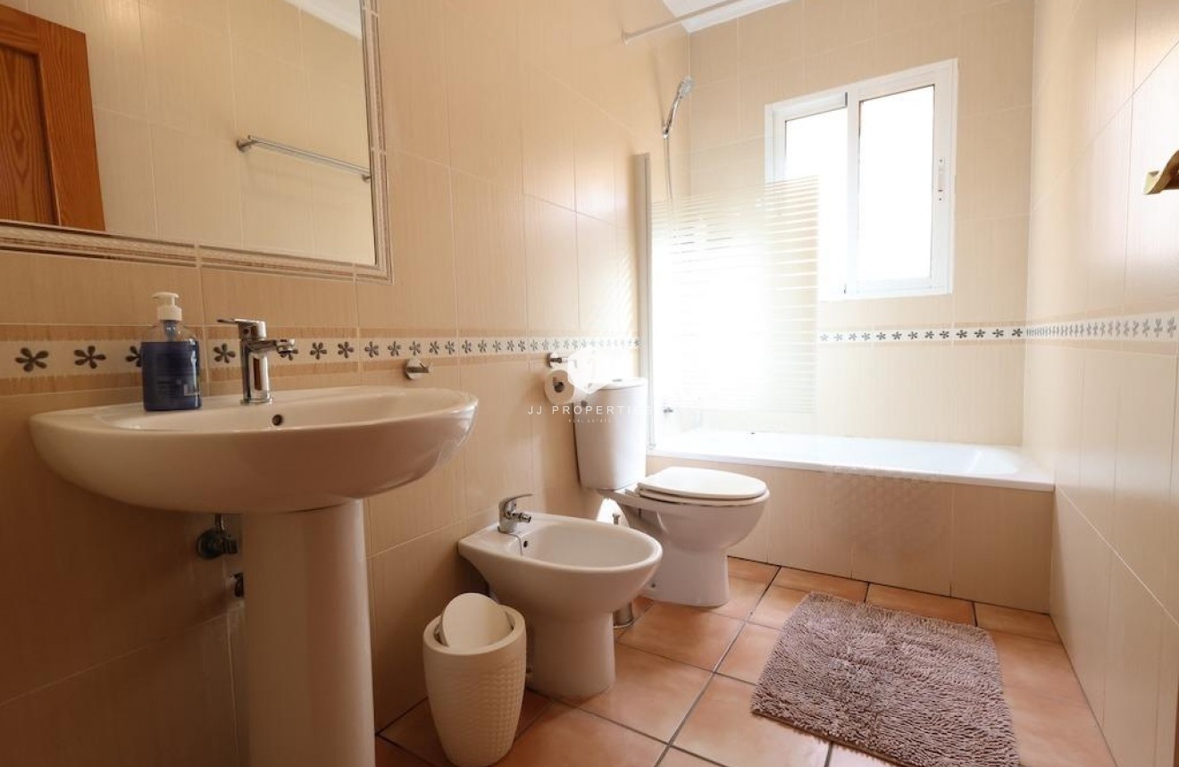 Tweedehands - Villa -
Orihuela Costa - Costa Blanca