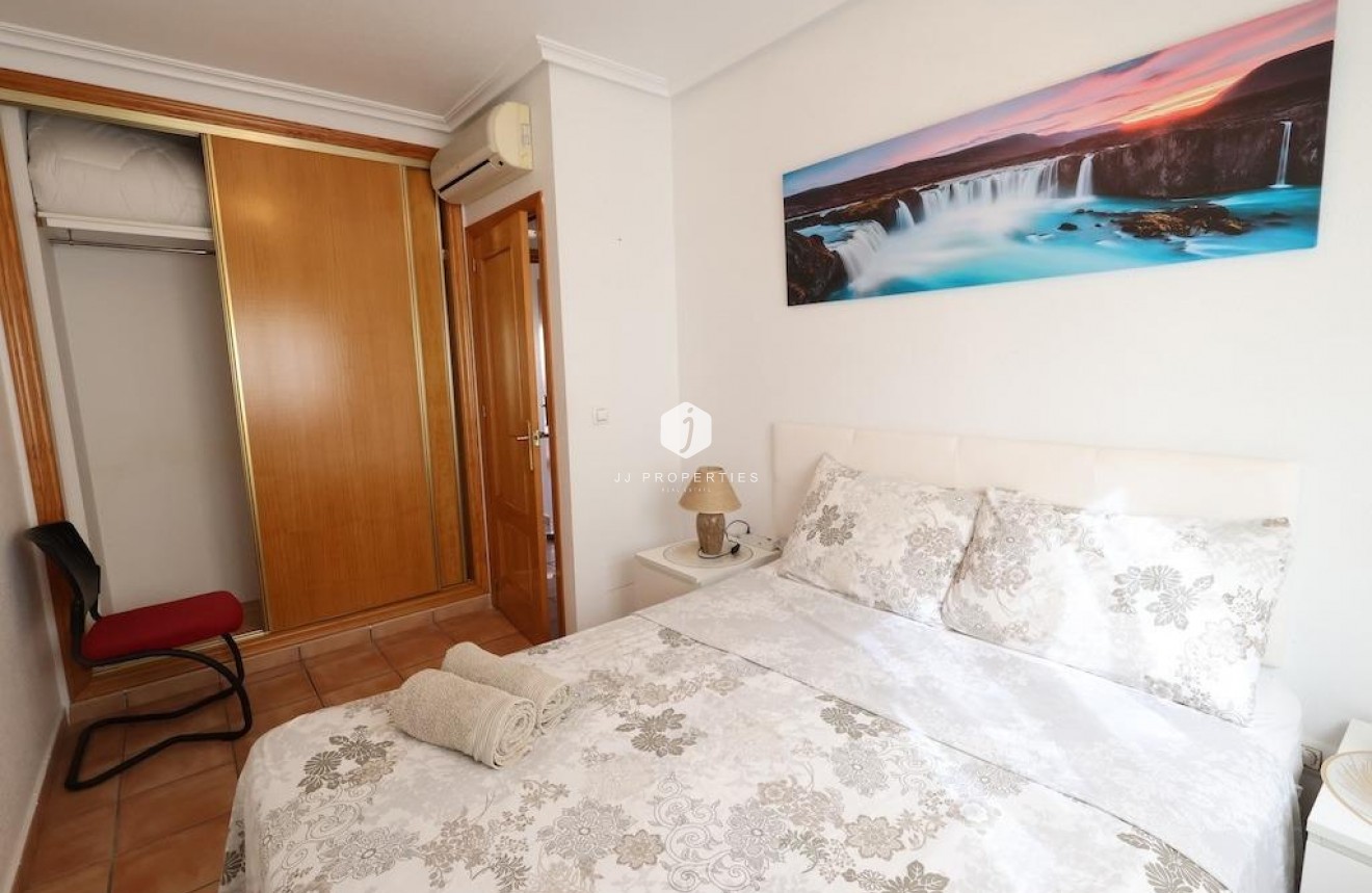 Tweedehands - Villa -
Orihuela Costa - Costa Blanca