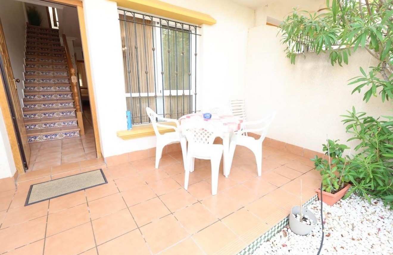 Tweedehands - Villa -
Orihuela Costa - Costa Blanca