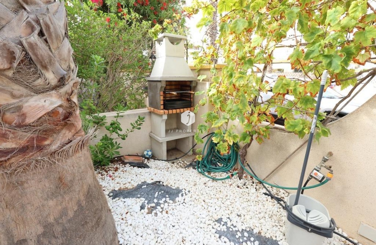 Tweedehands - Villa -
Orihuela Costa - Costa Blanca