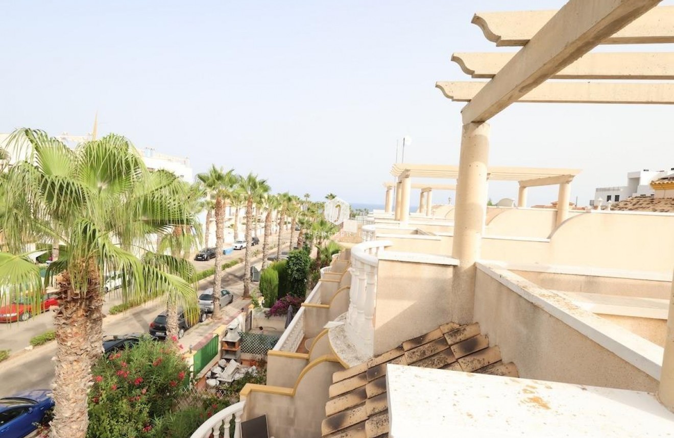 Tweedehands - Villa -
Orihuela Costa - Costa Blanca