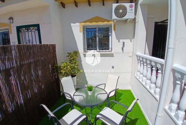 Tweedehands - Chalet -
Orihuela Costa - Los Balcones