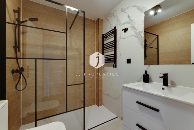 Tweedehands - Chalet -
Orihuela Costa - Los Balcones