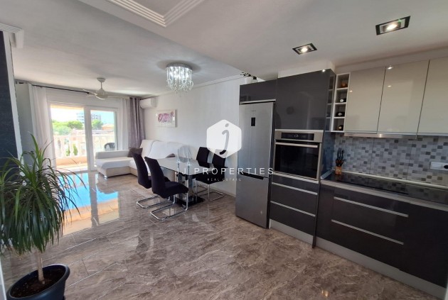 Tweedehands - Appartement / flat -
Orihuela Costa - La Zenia