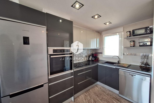 Tweedehands - Appartement / flat -
Orihuela Costa - La Zenia