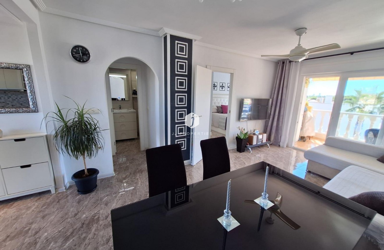 Tweedehands - Appartement / flat -
Orihuela Costa - La Zenia