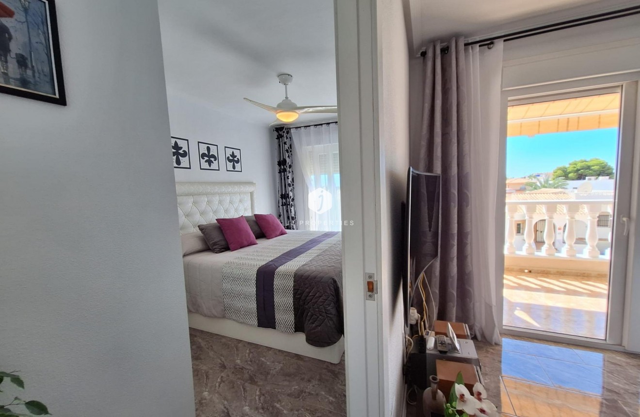 Tweedehands - Appartement / flat -
Orihuela Costa - La Zenia