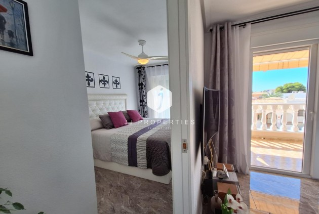 Tweedehands - Appartement / flat -
Orihuela Costa - La Zenia