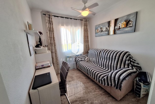 Tweedehands - Appartement / flat -
Orihuela Costa - La Zenia