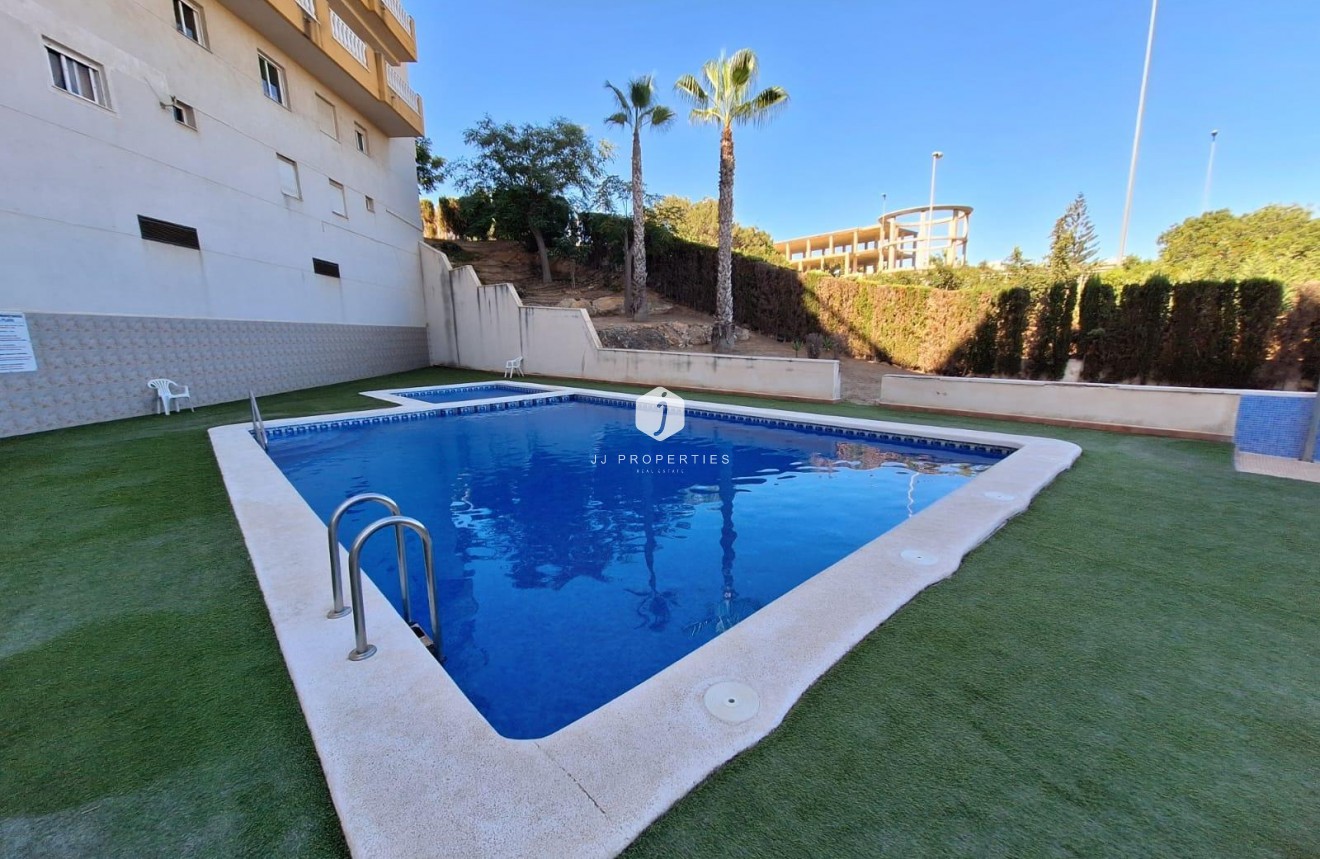 Tweedehands - Appartement / flat -
Orihuela Costa - La Zenia