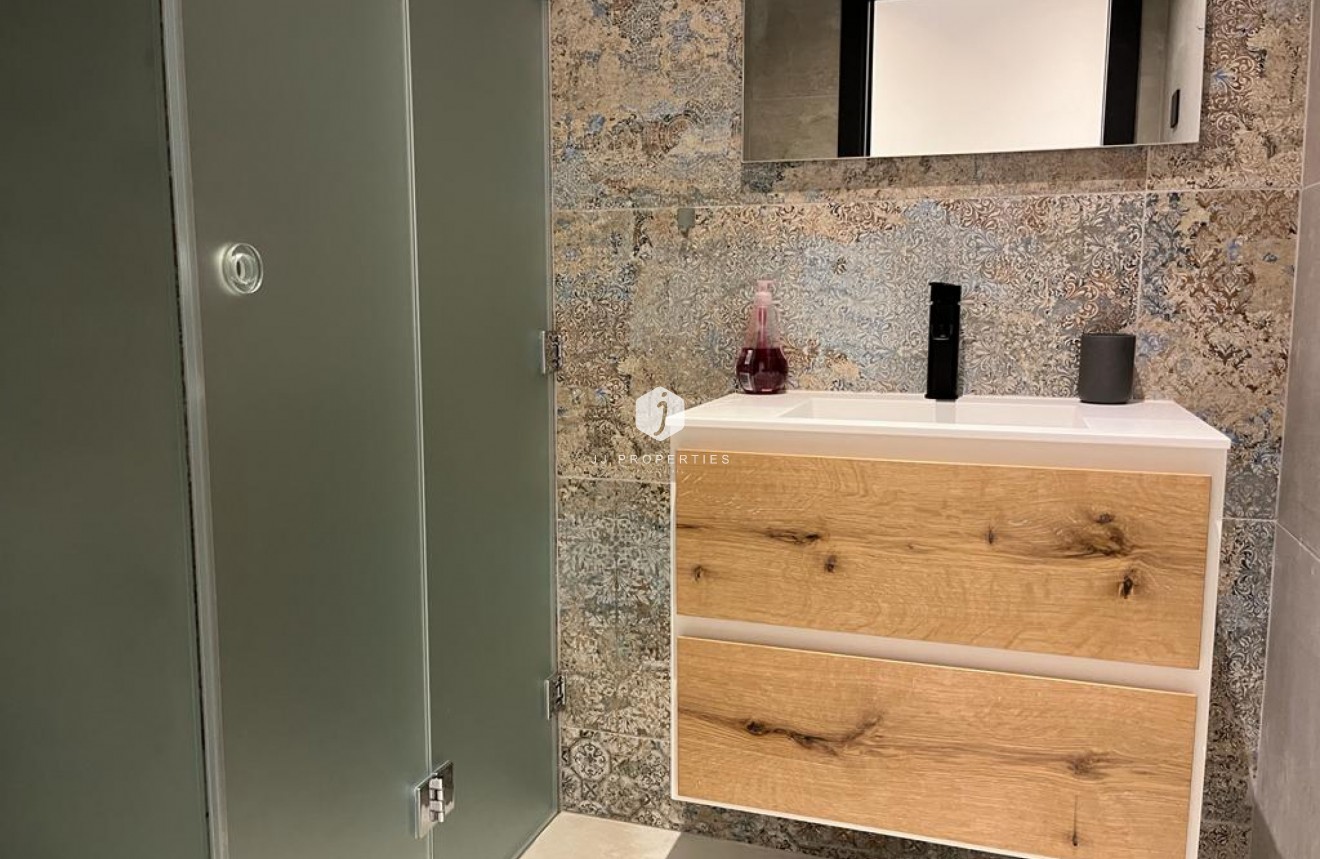 Tweedehands - Villa -
Rojales - Inland