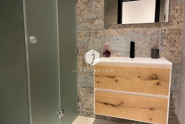 Tweedehands - Villa -
Rojales - Inland