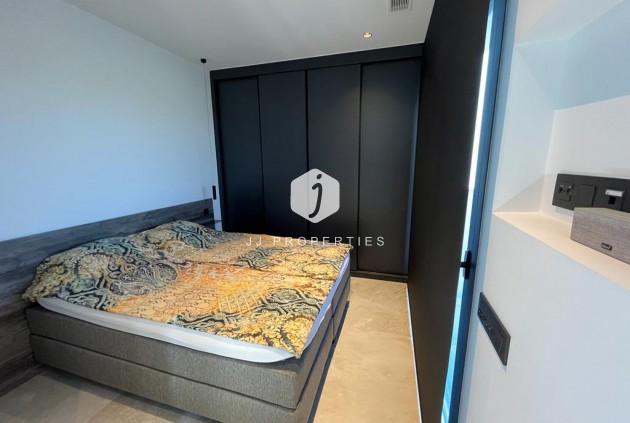 Tweedehands - Villa -
Rojales - Inland