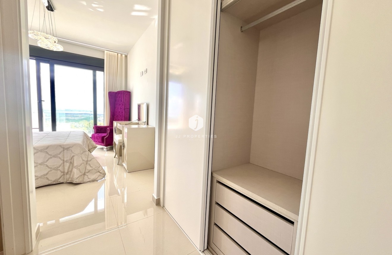 Tweedehands - Villa -
San Miguel de Salinas - Inland