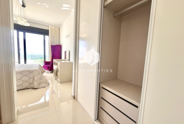 Tweedehands - Villa -
San Miguel de Salinas - Inland