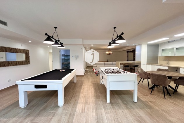 Tweedehands - Villa -
San Miguel de Salinas - Inland