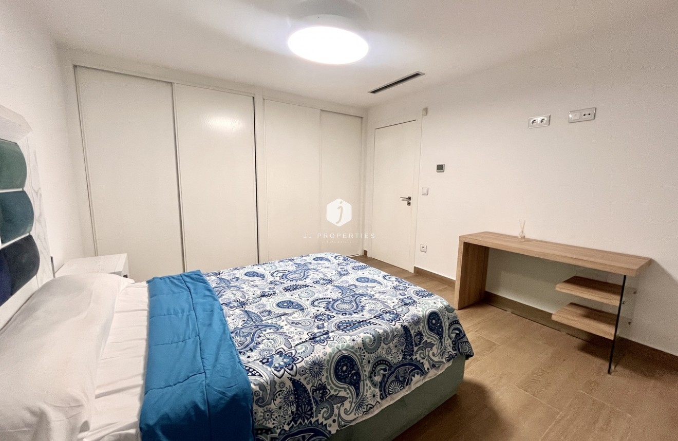 Tweedehands - Villa -
San Miguel de Salinas - Inland