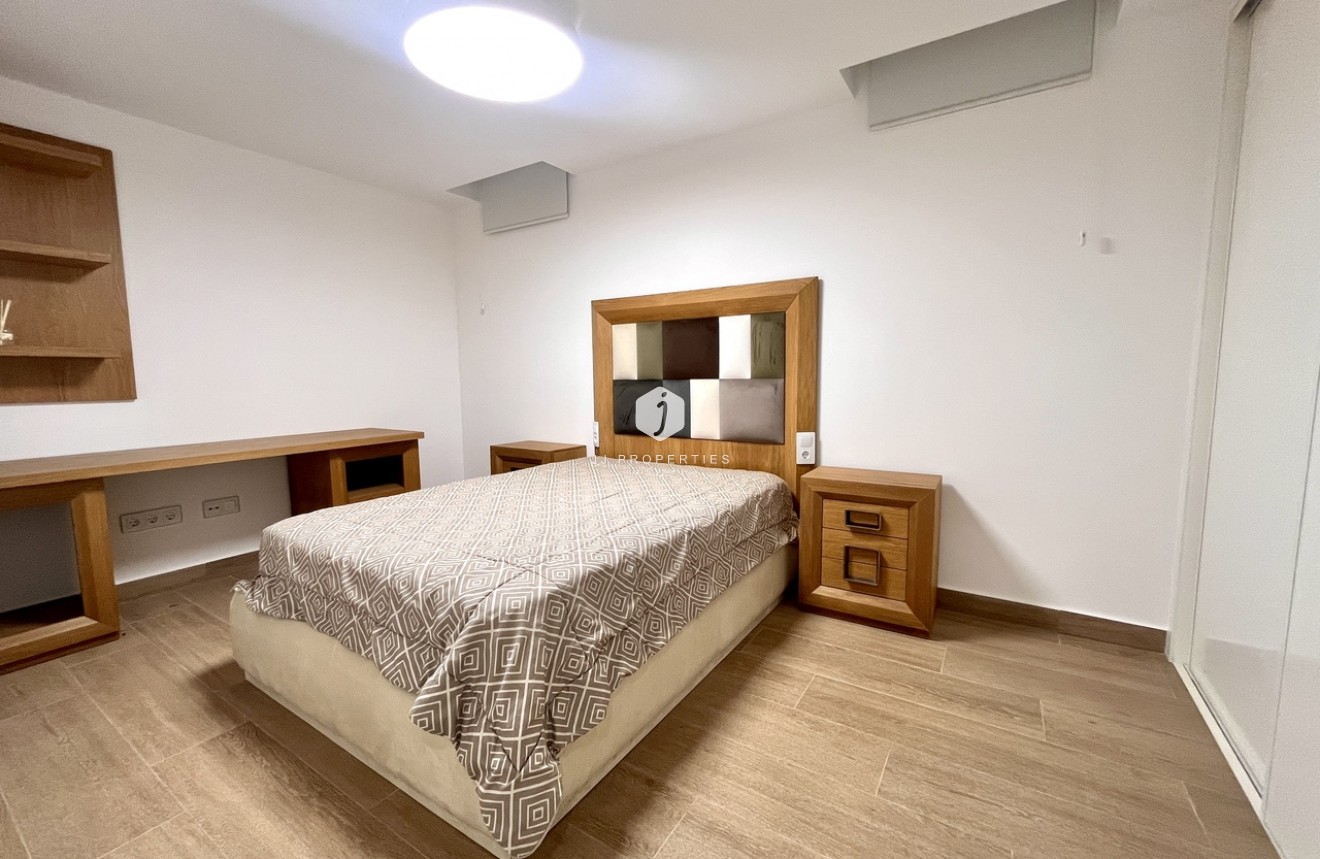 Tweedehands - Villa -
San Miguel de Salinas - Inland