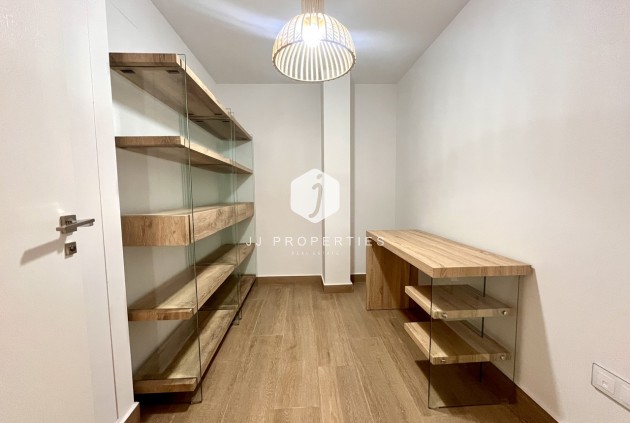 Tweedehands - Villa -
San Miguel de Salinas - Inland