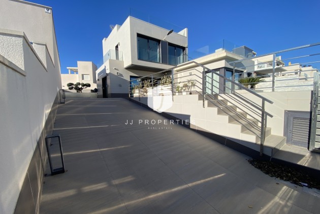 Tweedehands - Villa -
San Miguel de Salinas - Inland