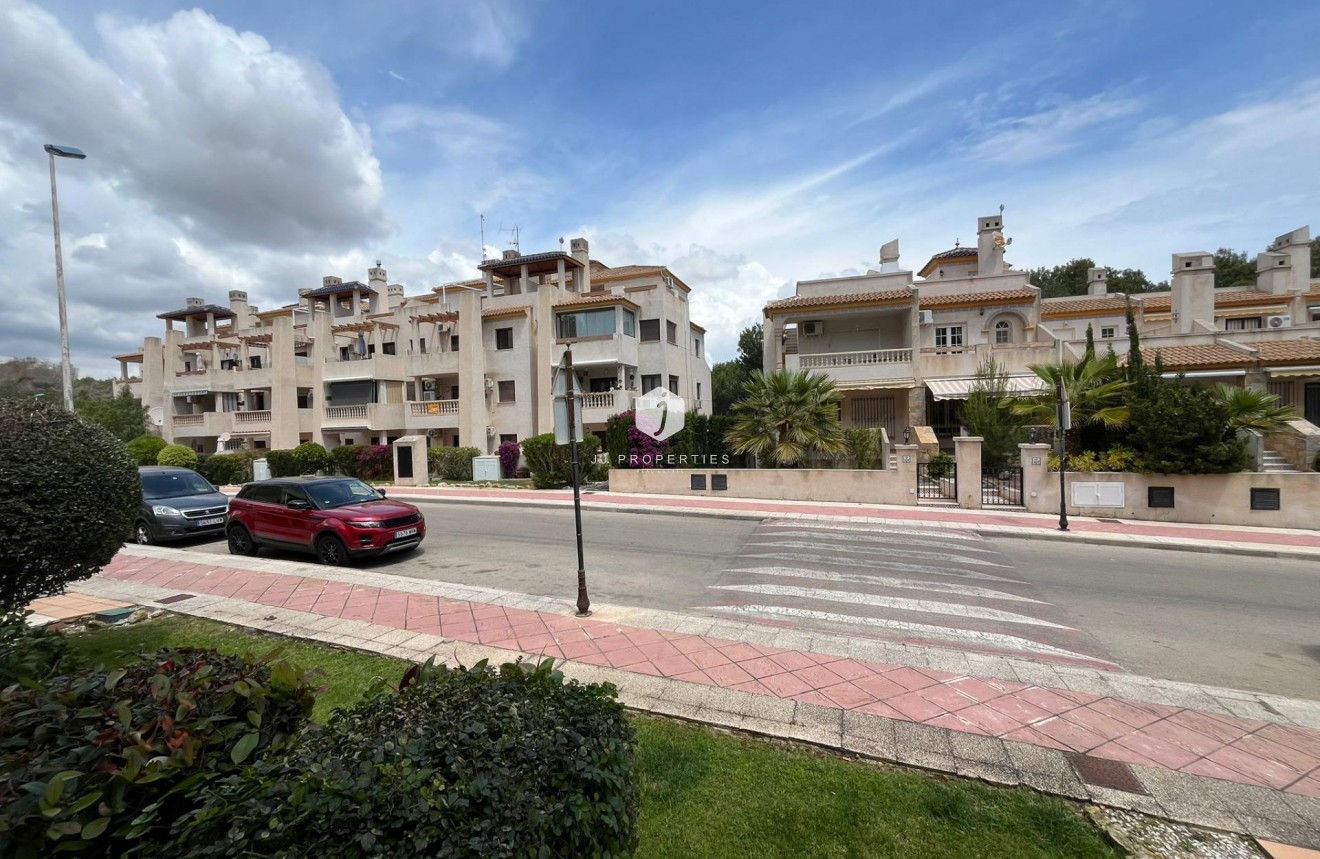 Tweedehands - Appartement / flat -
Orihuela Costa - Las Ramblas