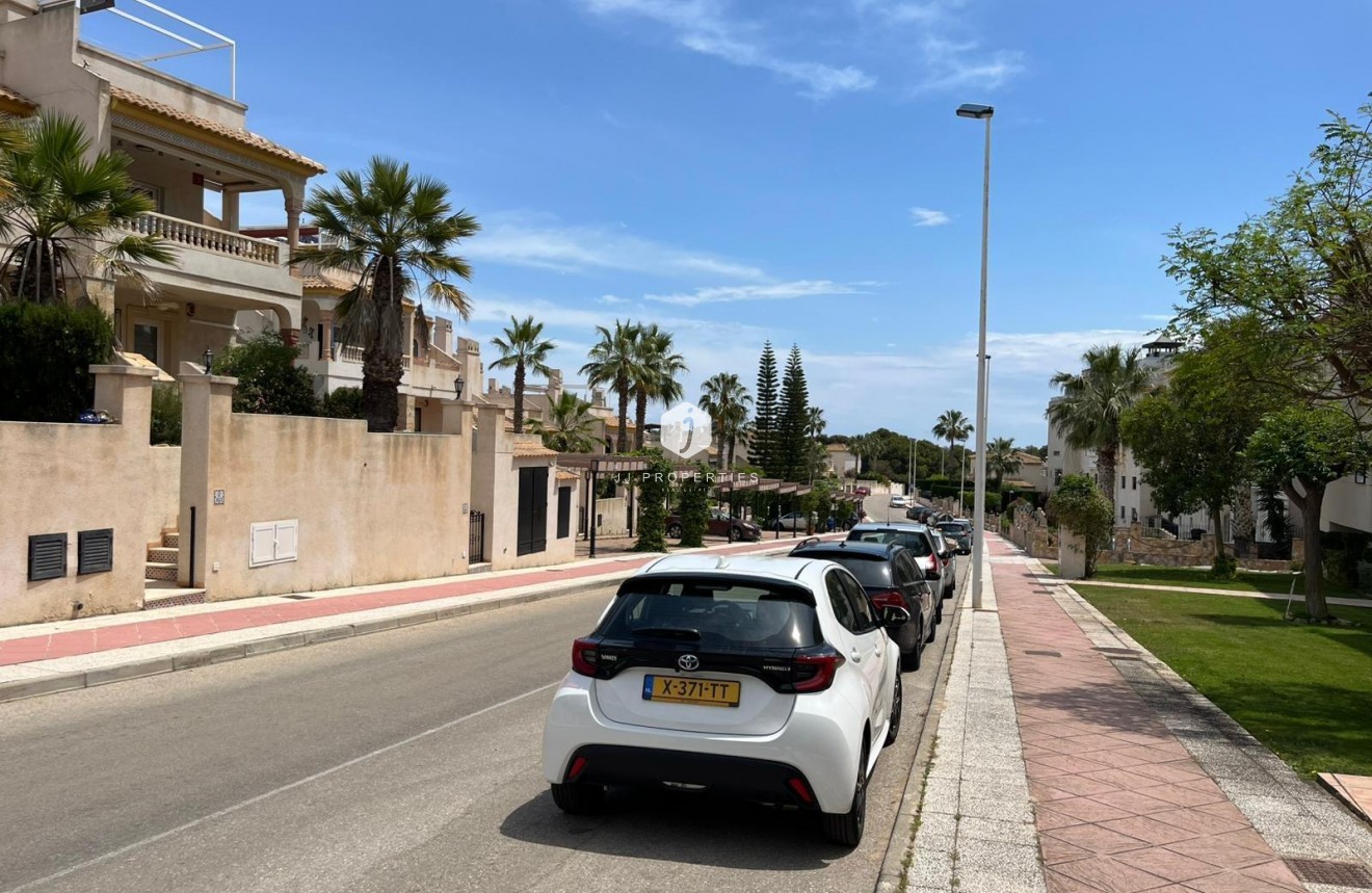 Tweedehands - Appartement / flat -
Orihuela Costa - Las Ramblas