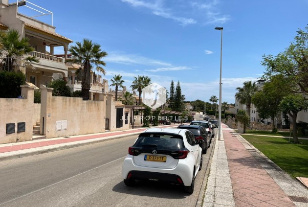 Tweedehands - Appartement / flat -
Orihuela Costa - Las Ramblas