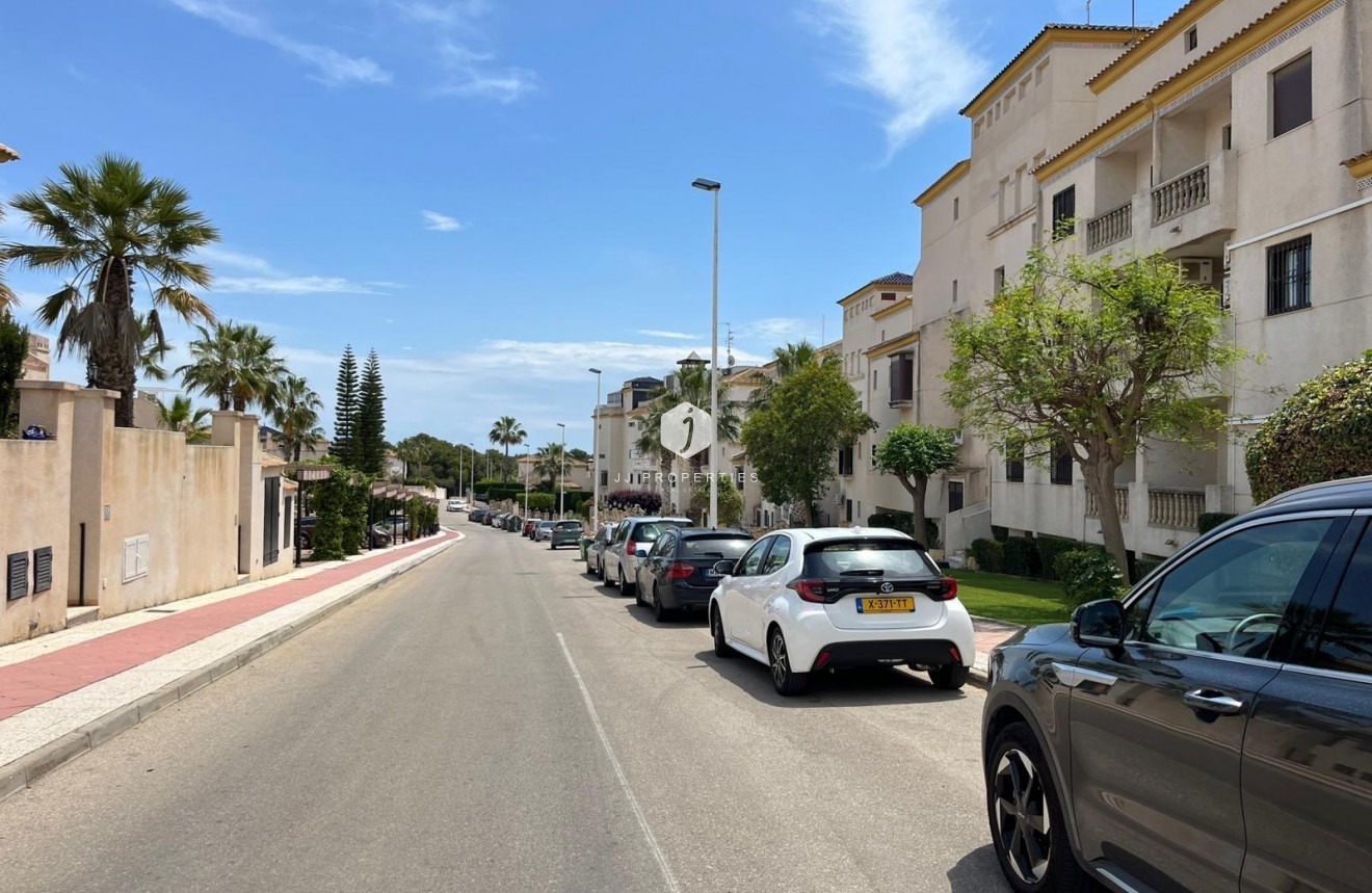 Tweedehands - Appartement / flat -
Orihuela Costa - Las Ramblas