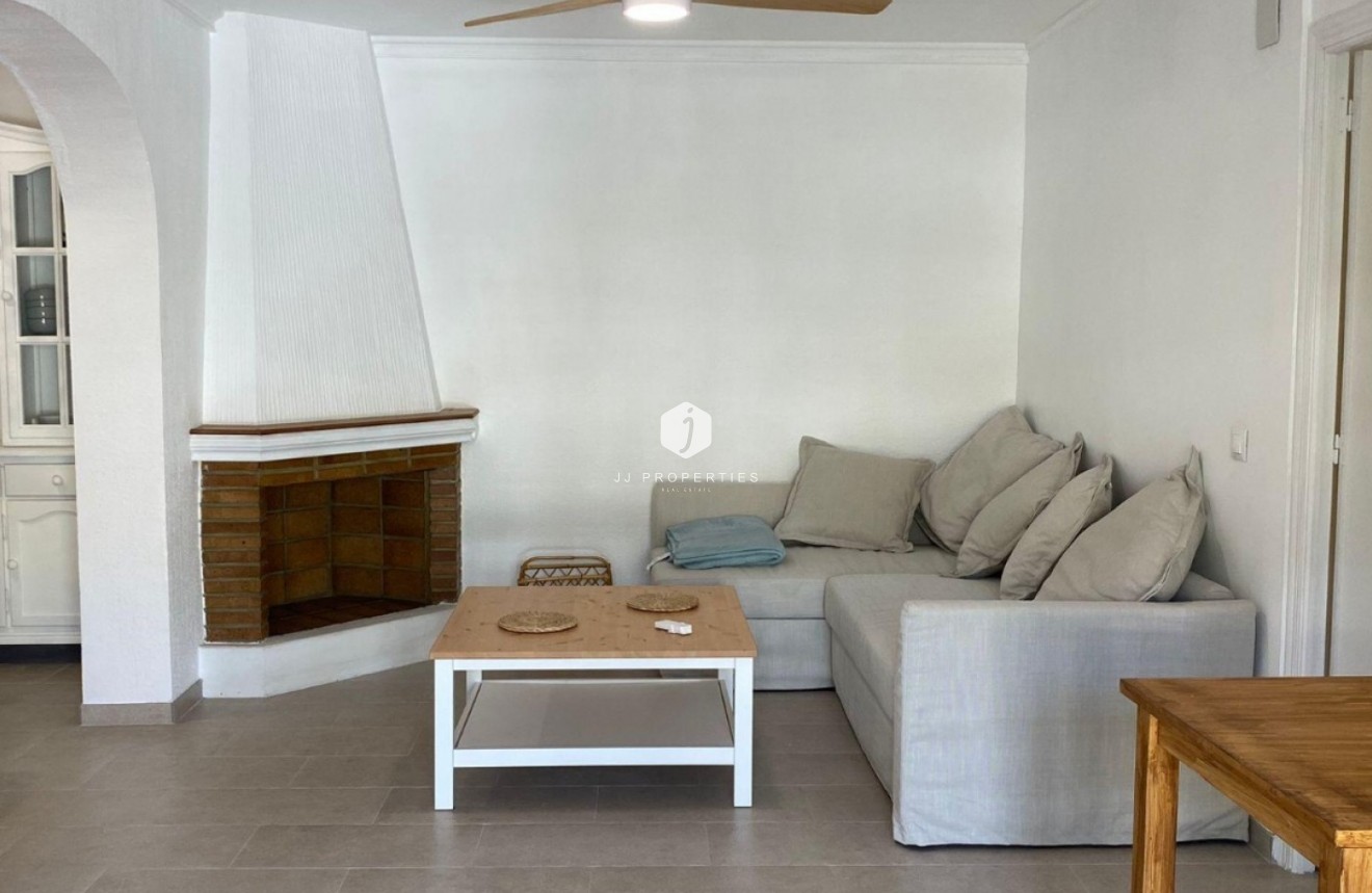 Tweedehands - Bungalow -
Orihuela Costa - Costa Blanca