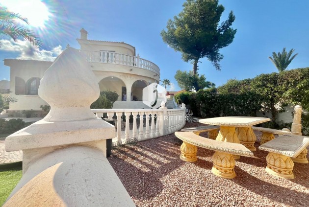 Tweedehands - Villa -
Torrevieja - San luis