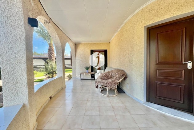 Tweedehands - Villa -
Torrevieja - San luis