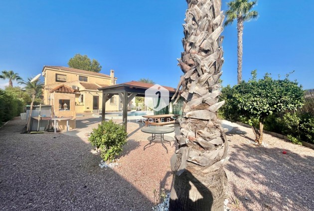 Tweedehands - Villa -
Torrevieja - San luis