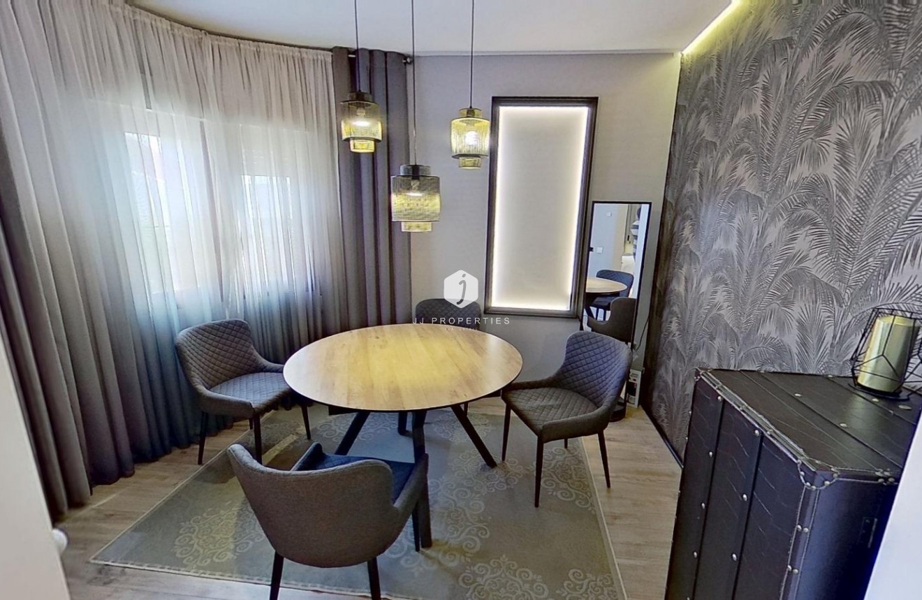 Tweedehands - Villa -
Torrevieja - San luis