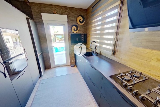 Tweedehands - Villa -
Torrevieja - San luis