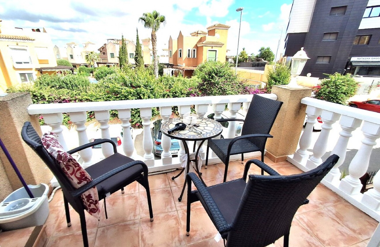 Tweedehands - Appartement / flat -
Los Balcones - Costa Blanca